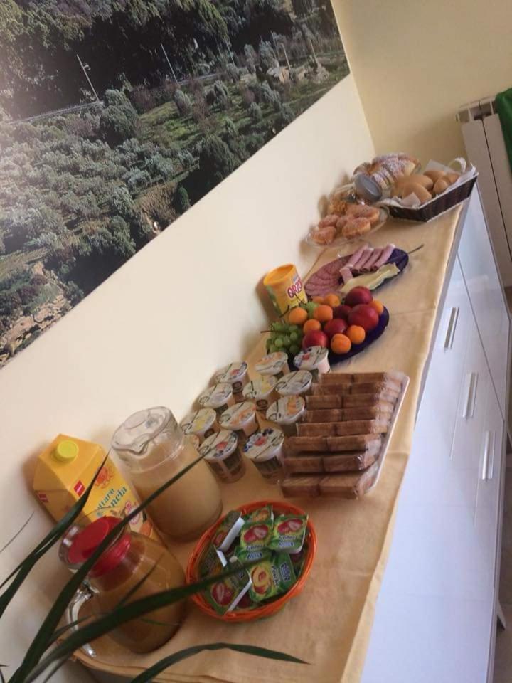 B&B Giunone Αγκριτζέντο Δωμάτιο φωτογραφία